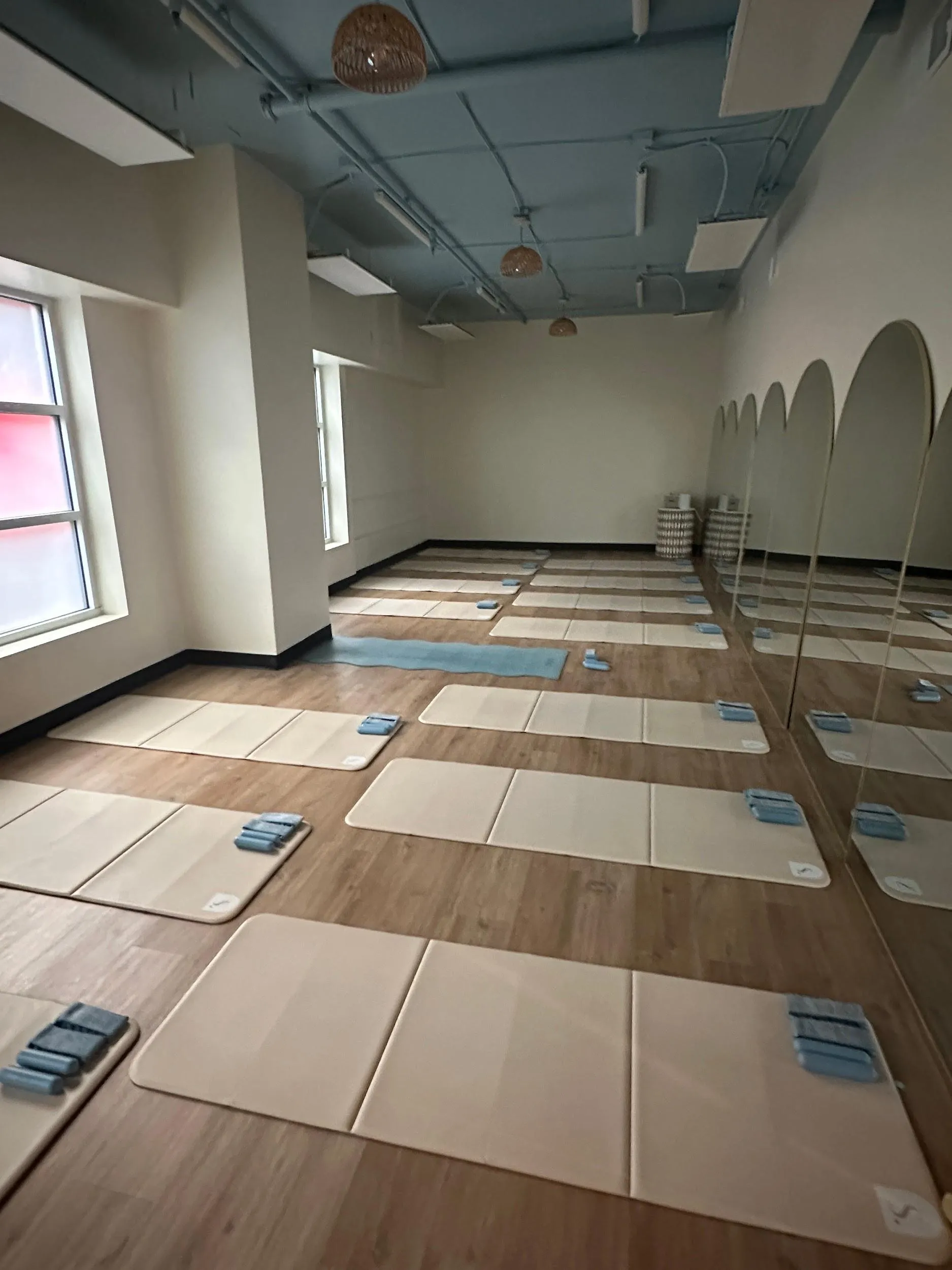 Hot mat sculpt room at SCLPT Studio